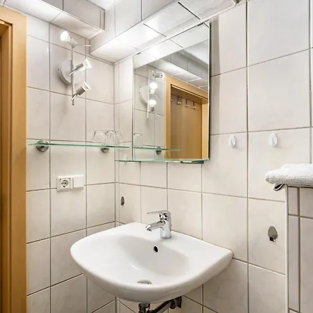 Am Viadukt Willingen (Upland)